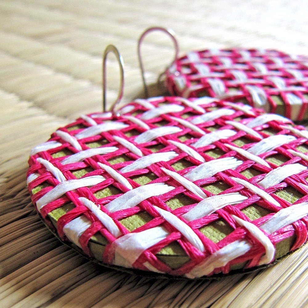 Pink Earrings - Paper jewelry - Big round earrings - Paper weave - Weave, big, round, bold, Fuchsia pink, White, checks pattern, texture