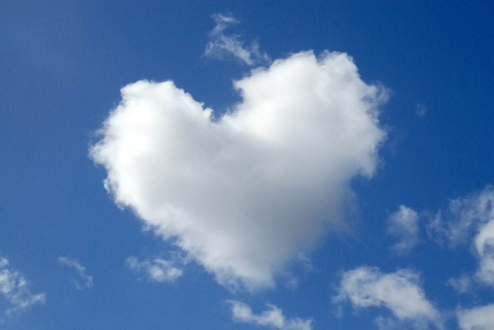 Heart Shaped Cloud .24x16