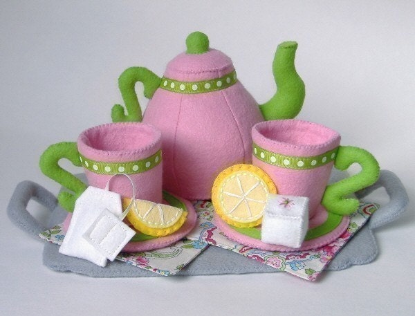 Felt Food Pattern Tea Party Set - PDF