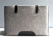 15 Inch MacBook Pro Sleeve - Grey Wool Felt with Black Leather