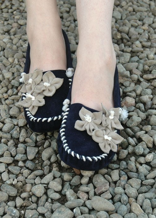 Navy and Stone Tiger Lily Moccasins