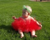 Darling Christmas Cranberry Tutu. Sizes newborn- 6 years FREE headband. YOU CHOOSE Red, Green ,Or  White