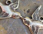 6 Antique Gold Sparrow Bird Charms Jewelry Findings 668