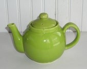 Vintage Teapot - Apple Green
