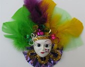 Mardi Gras Mask Purple Swirl Pin