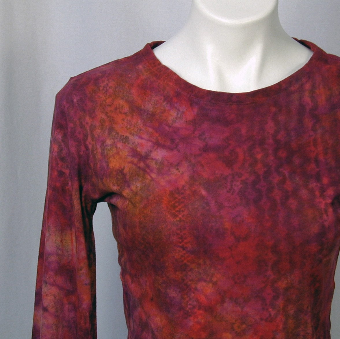 Poppy and Plum Atomic Lace Bamboo Tee (medium)