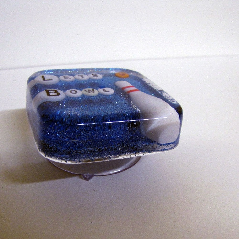 Let's Bowl - Awesome Gift - Waterproof Shower Art