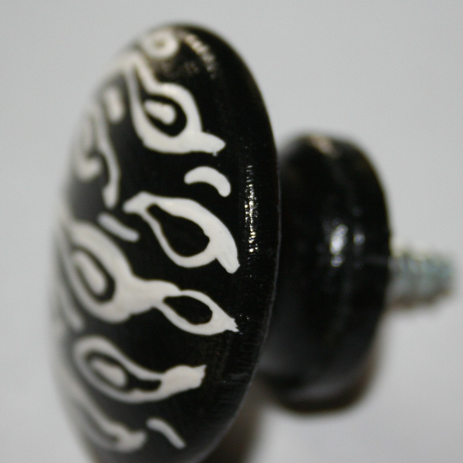 Zebra Black and White Nail Cover