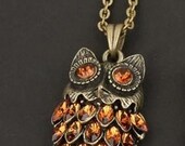 Retro Brown Owl Pendant Necklace