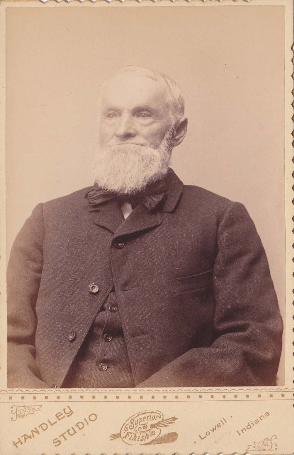Wonderful Antique Cabinet Card from the Late 1800s-159