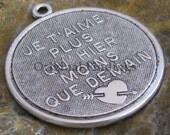 26mm Je T'aime Plus Qu'Heir Mons Que Demain french charm Large 1067 - 2 PCS