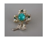 Vintage Irish Shamrock Rhinestone Faux Pearl Pin St Patricks