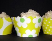 Yellow Daisy Cupcake Wrappers