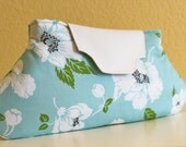 The Audrey Clutch - Pale Cottage Rose print