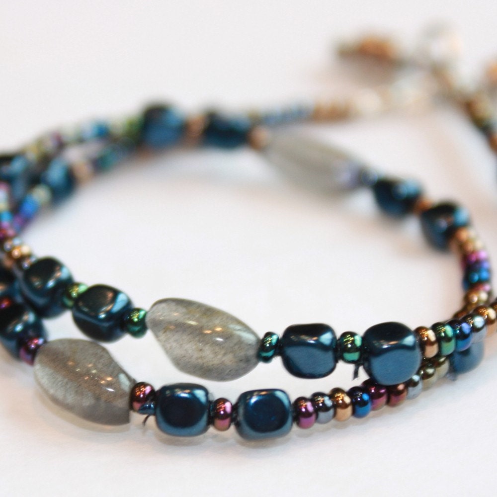 Gray Glass & Beaded Anklet