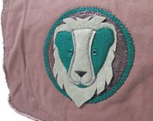 Green Lion - Messenger Bag - Large Cross Body Style for School, Travel, Book, Laptop