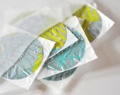 10 Embossed Flock Paper Seals Large  Blue