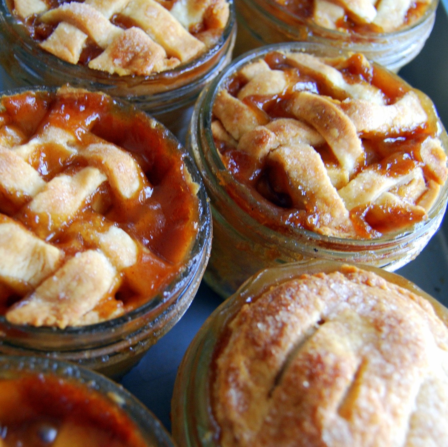 Homemade Apple Pie in a Jar, All American Rustic Treasure