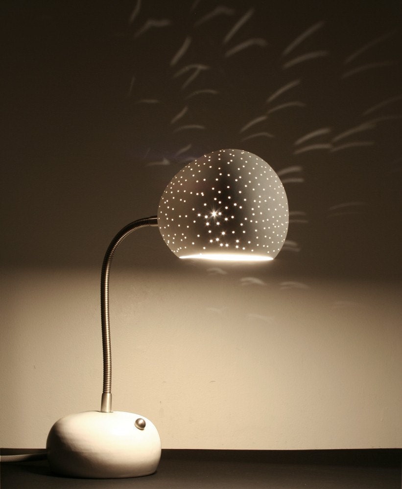 Desk Lamp with Touch dimmer: Claylight Porcupine, Dot pattern