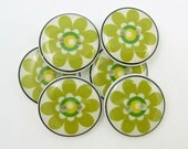 Handmade Buttons. 6 Green Flower Buttons.  Sewing Buttons.
