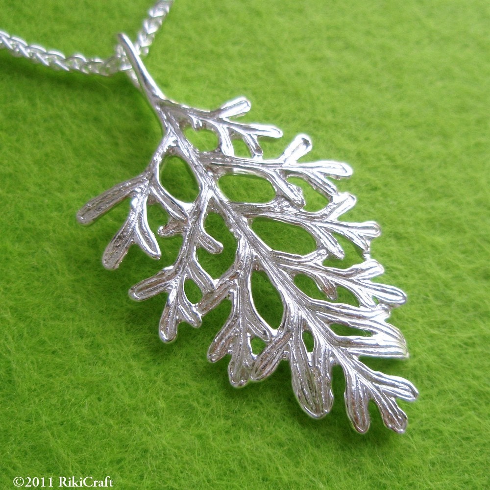 Fine Silver Pendant - Fernleaf Lavender