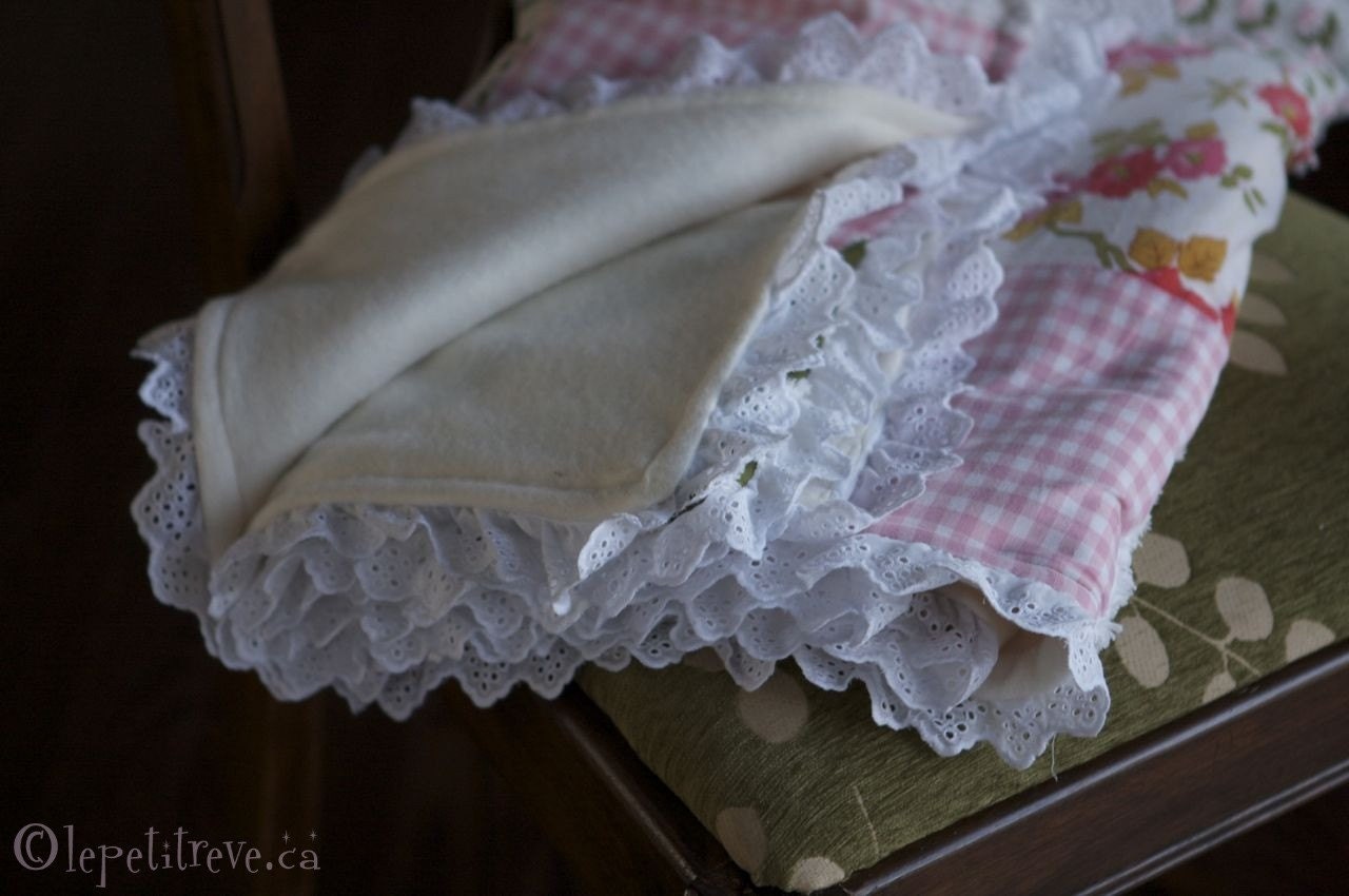 Custom Baby Blanket. Simple Quilt. Organic. Vintage. For Crib, Play, Lap, Stroller or Crib. You Choose The Colours / Fabric.