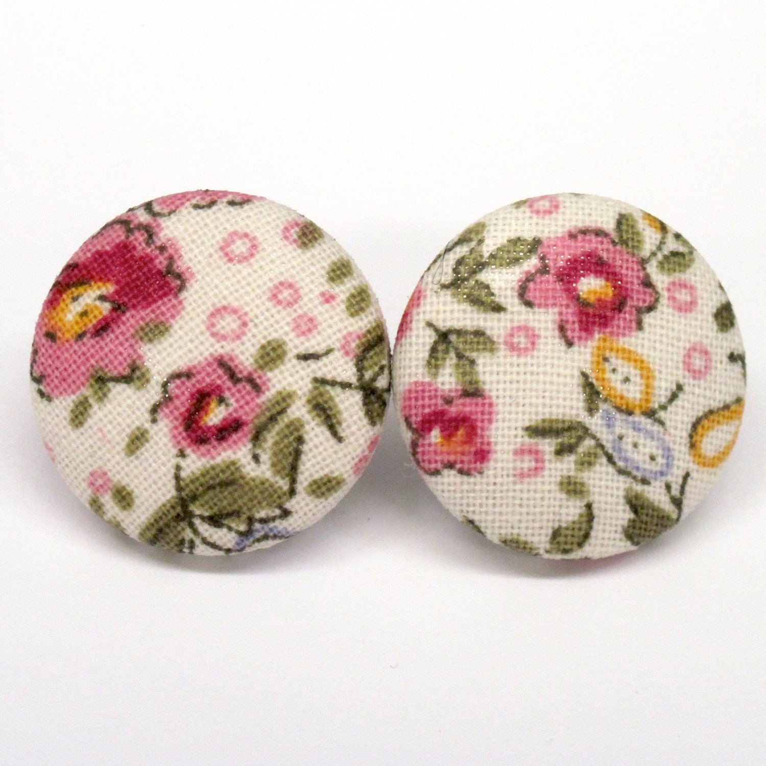 Button Earrings // Vintage Flower Garden // 7/8 in // 2.2 cm