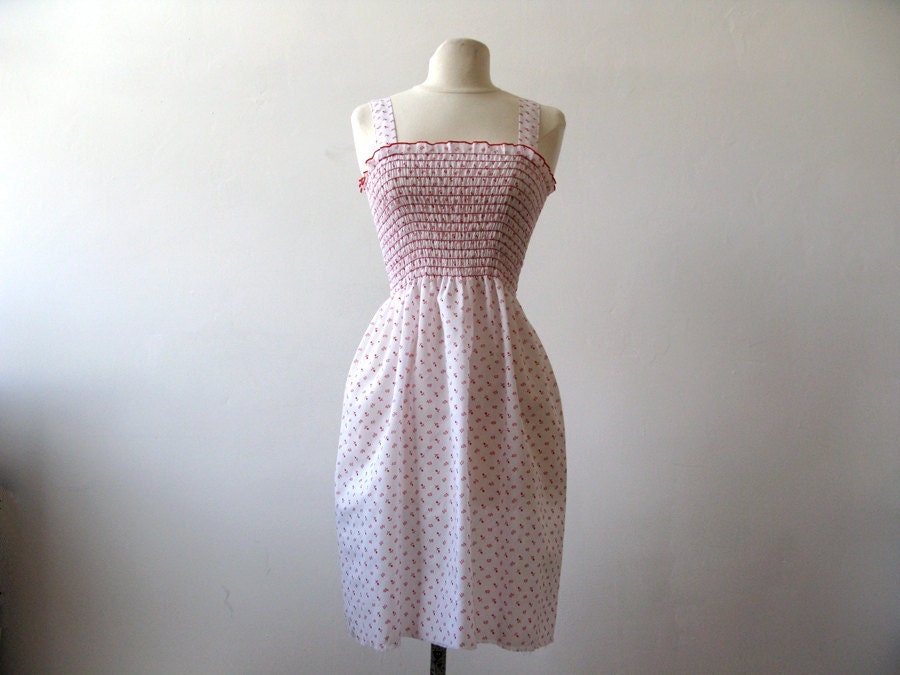 Vintage 1970s White Print Sun Dress