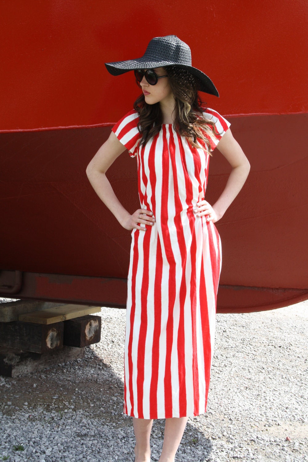 vintage 1970s EMPIRE BEACH red and white striped beach cover up maxi dress