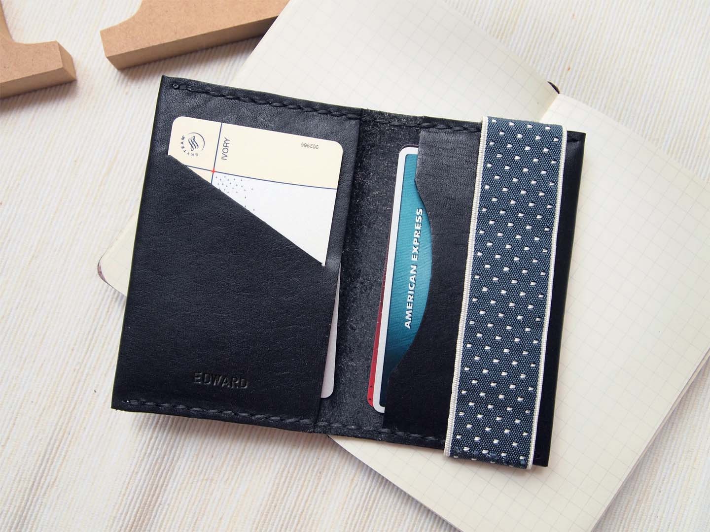 Personalized Card Holder with Elastic Band - Leather - Black - Hand Stitched