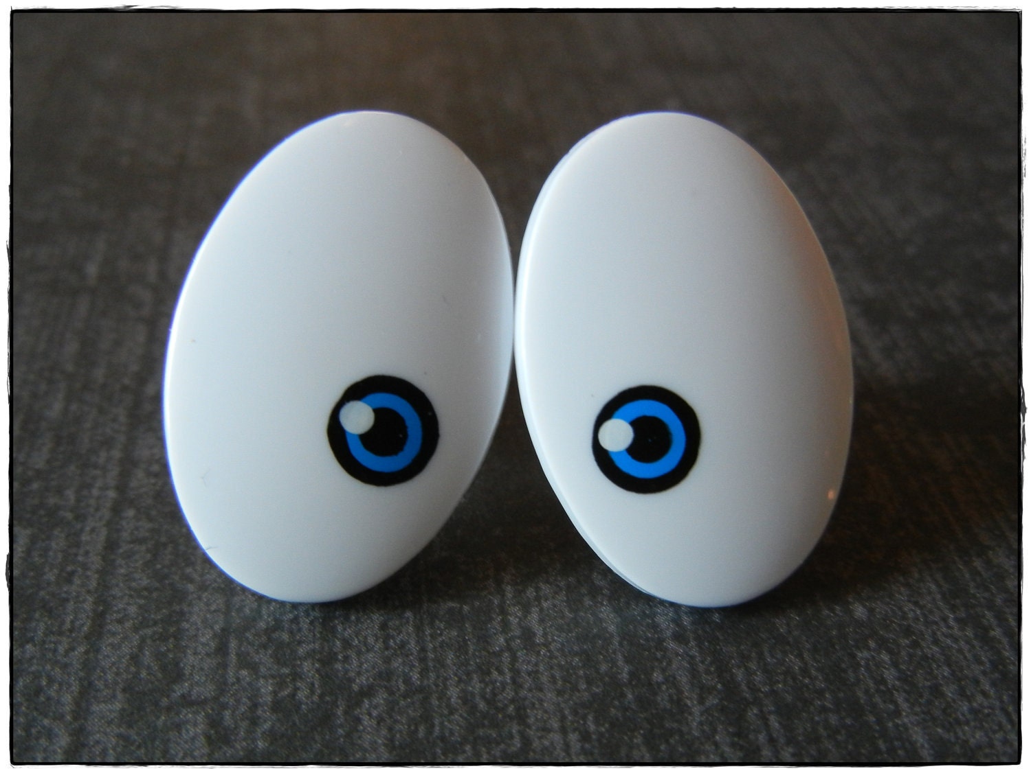 18mm x 25mm Blue White and Black Puppet eye for Plush Stuffed Animals 10 Pieces