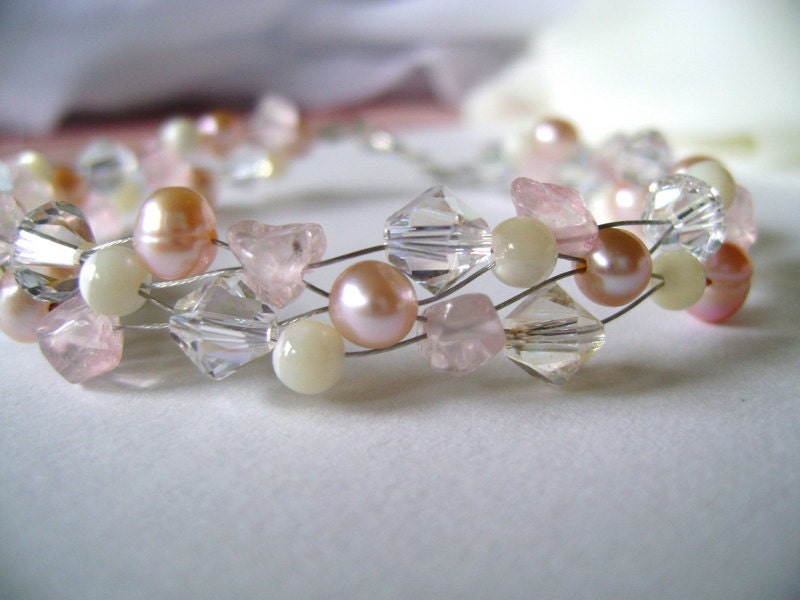 Love Chakra. Gemstone and Pearl bracelet