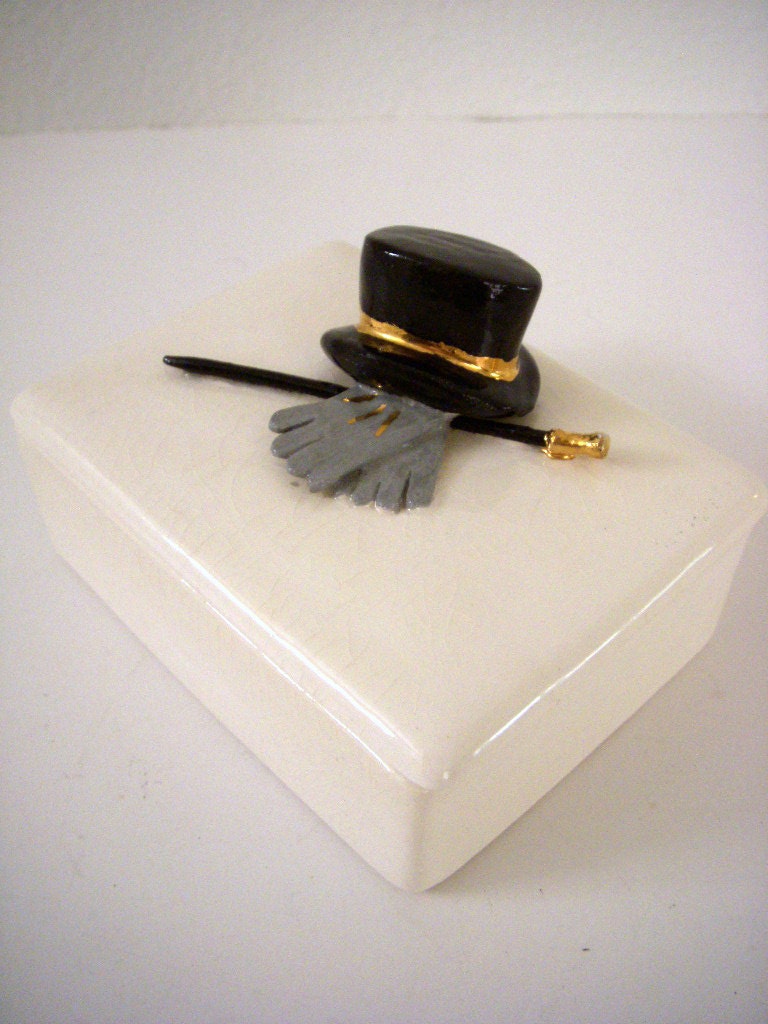 Puttin On The Ritz  1950s Mens Ceramic Catch All Dated 1951 Top Hat and Cane Mid Century