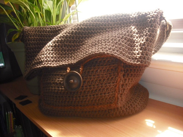 Crochet Slouchy Bag Large in Warm Brown Made to Order