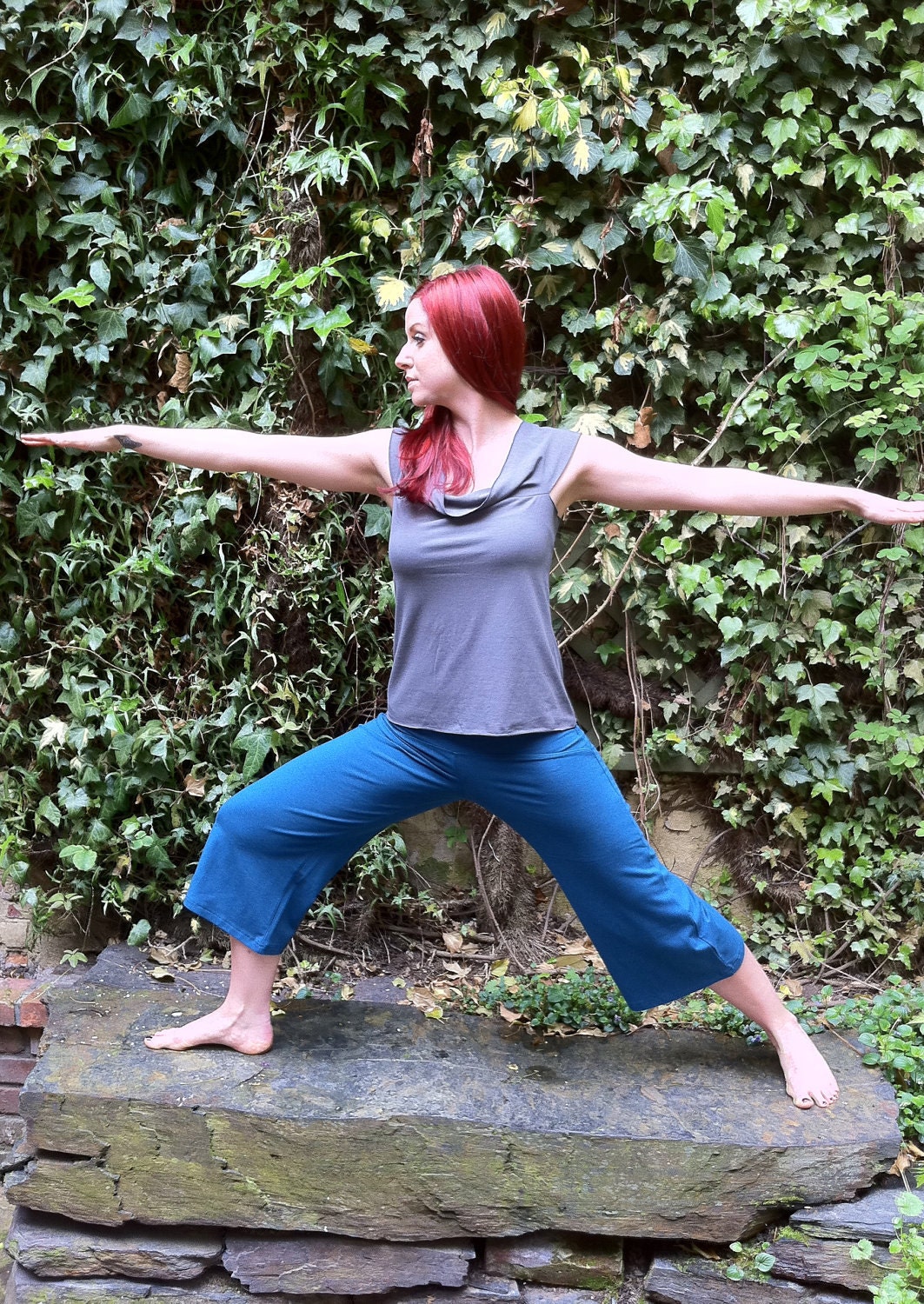 Organic Yoga Clothing - Womens Yoga Pants - Capri Bamboo Yoga Pants