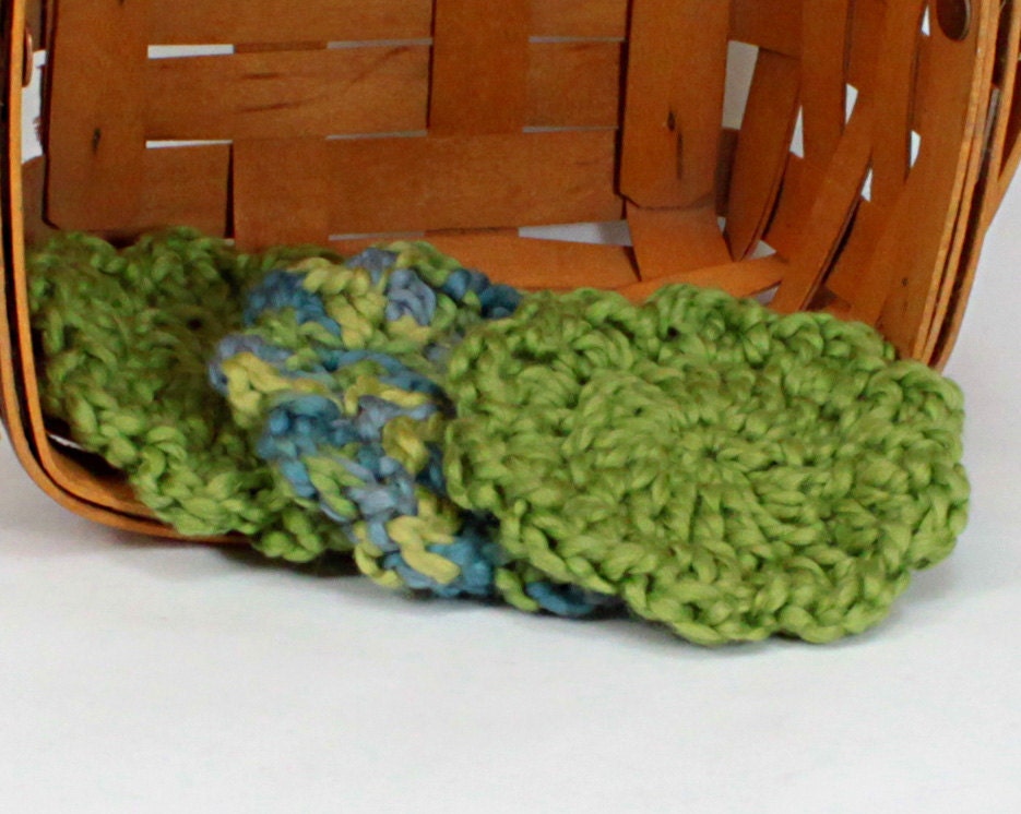 Organic Cotton Flower Face Cloth - Set of 3 - Pistachio and Ocean Blues