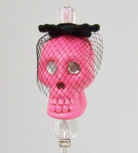 Neon Pink Skull Stick Pin With Birdcage Veil 'One-Eyed Ofelia'