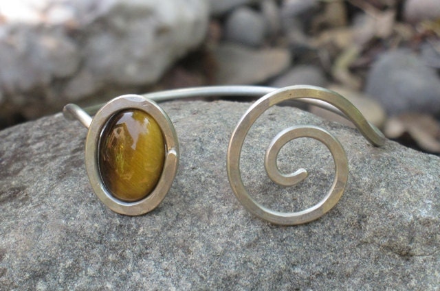 Tiger Eye Spyro Bracelet