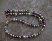 Pearlized Beaded Necklace - Multi colored