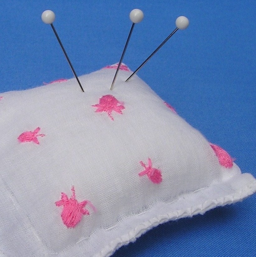 Emery Pincushion / Pin Cushion - Vintage Handkerchief - Pink Rose Buds