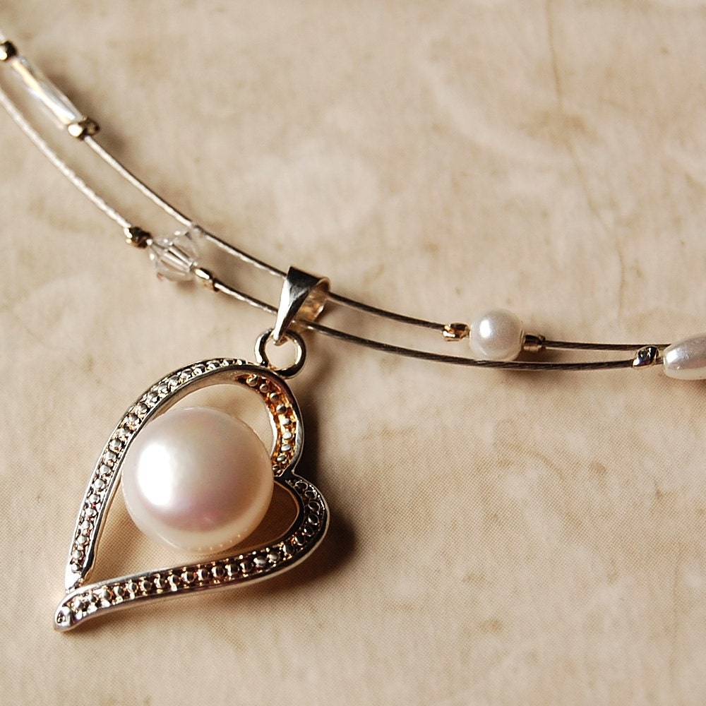 Pearl Necklace, Bridal Neckalce, Pendant Necklace, Heart