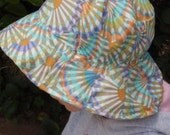 Fans Jade Floral Reversible Sun Hat - SMALL