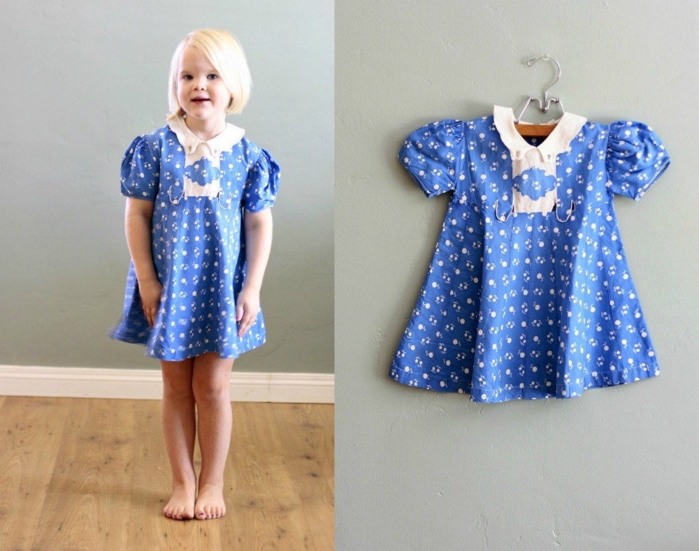 50s 3/4 Blue and White Cherry Blossom Pintuck DRESS