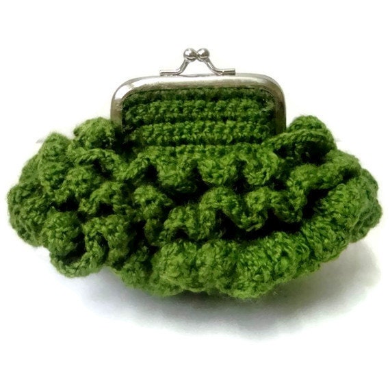 Clutch frame coin purse Crochet Kelly Green Ruffles