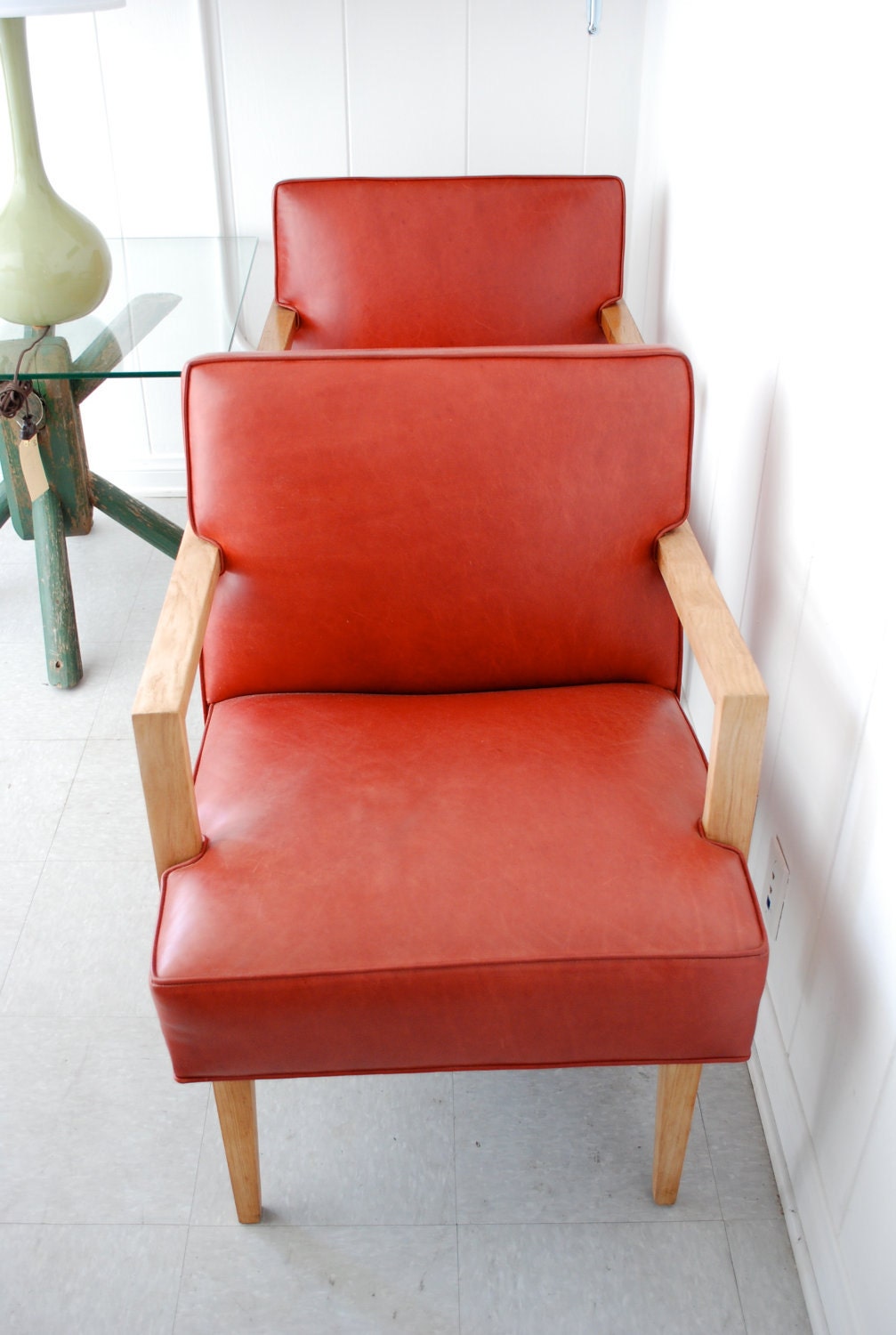Pair of retro arm chairs - northstudiocity Pair of retro arm chairs - northstudiocity