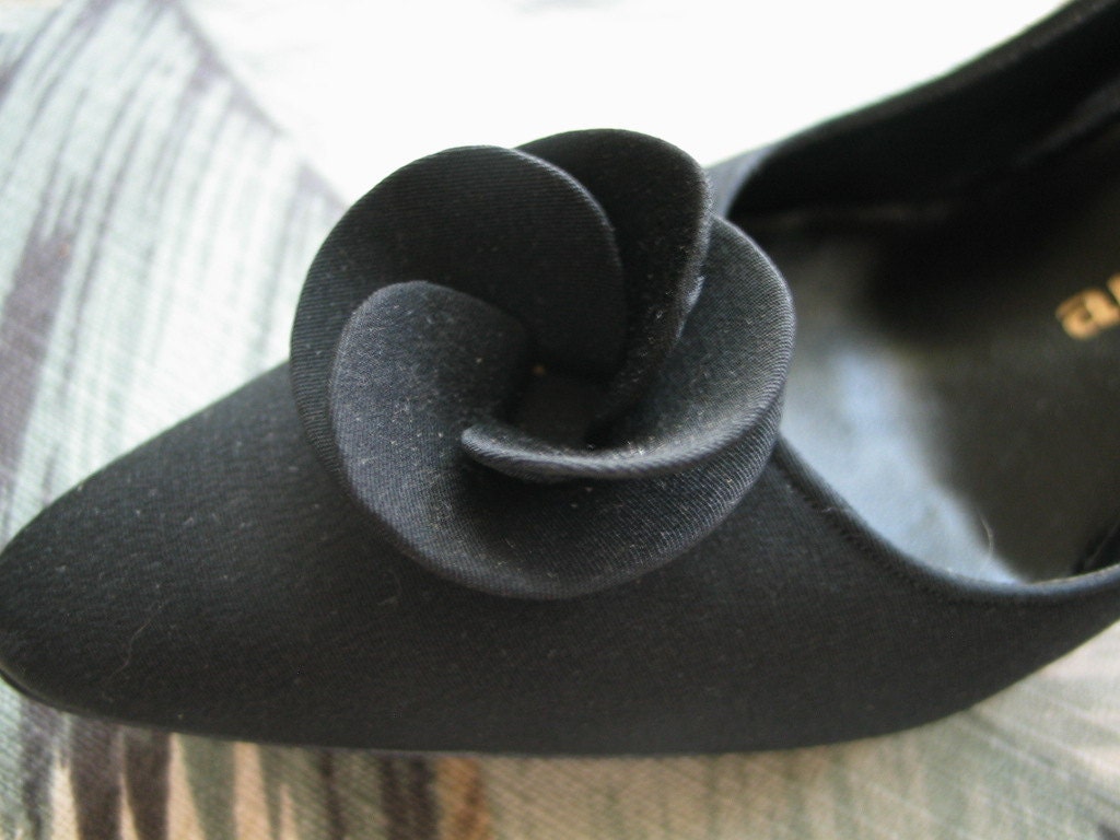 Coupon Code Sale this weekend Exquisite vintage 50's Andrew Geller black cloth high heel sling backs 10 AAA Pristine vintage