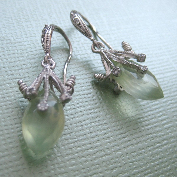 tender touch - lime prehnite faceted silver earrings