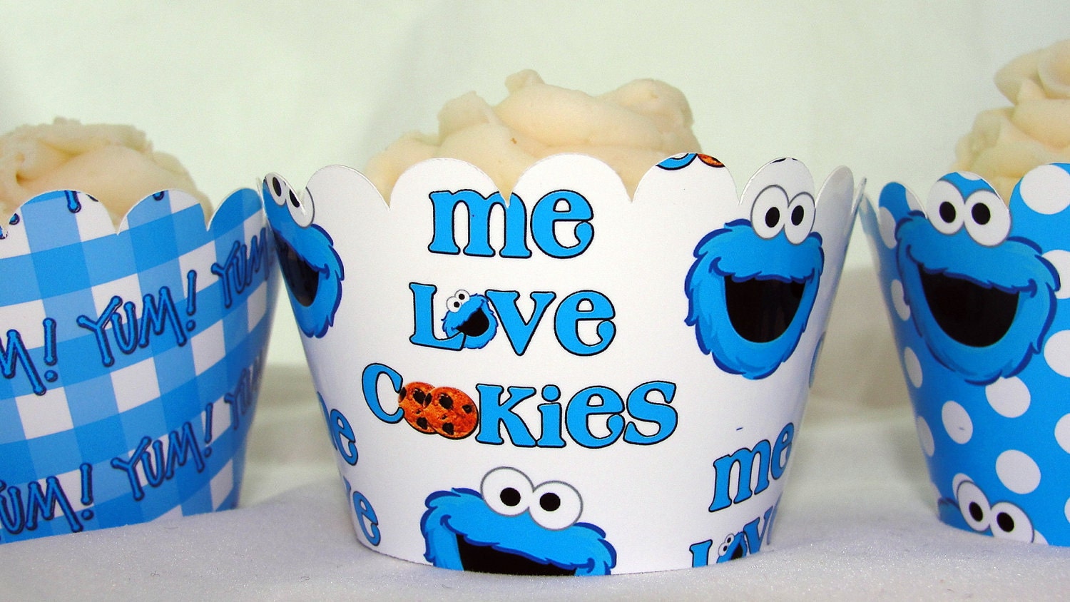 Cookie Monster Inspired Cupcake Wrappers