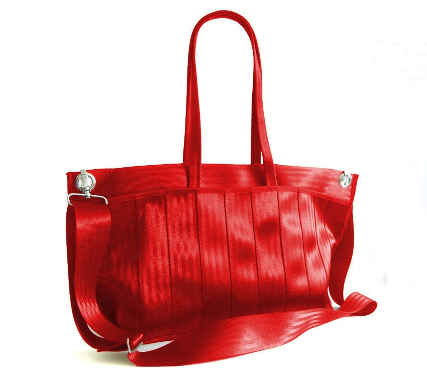 The Ampersand Bag - Large Travel Purse with Detachable Strap in Red