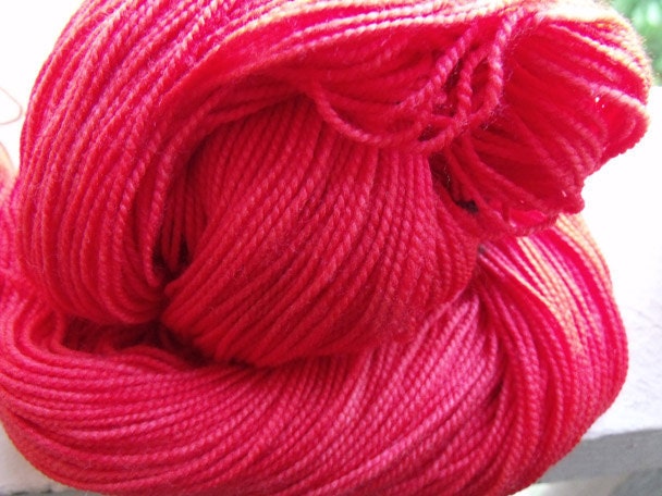Cherry Kettle-Dyed Superwash Merino Sock Yarn